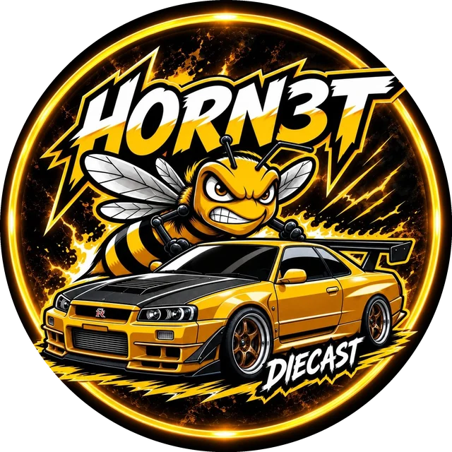 Hornet Diecast logosu: sarı Nissan Skyline üzerinde kızgın bir eşek arısı